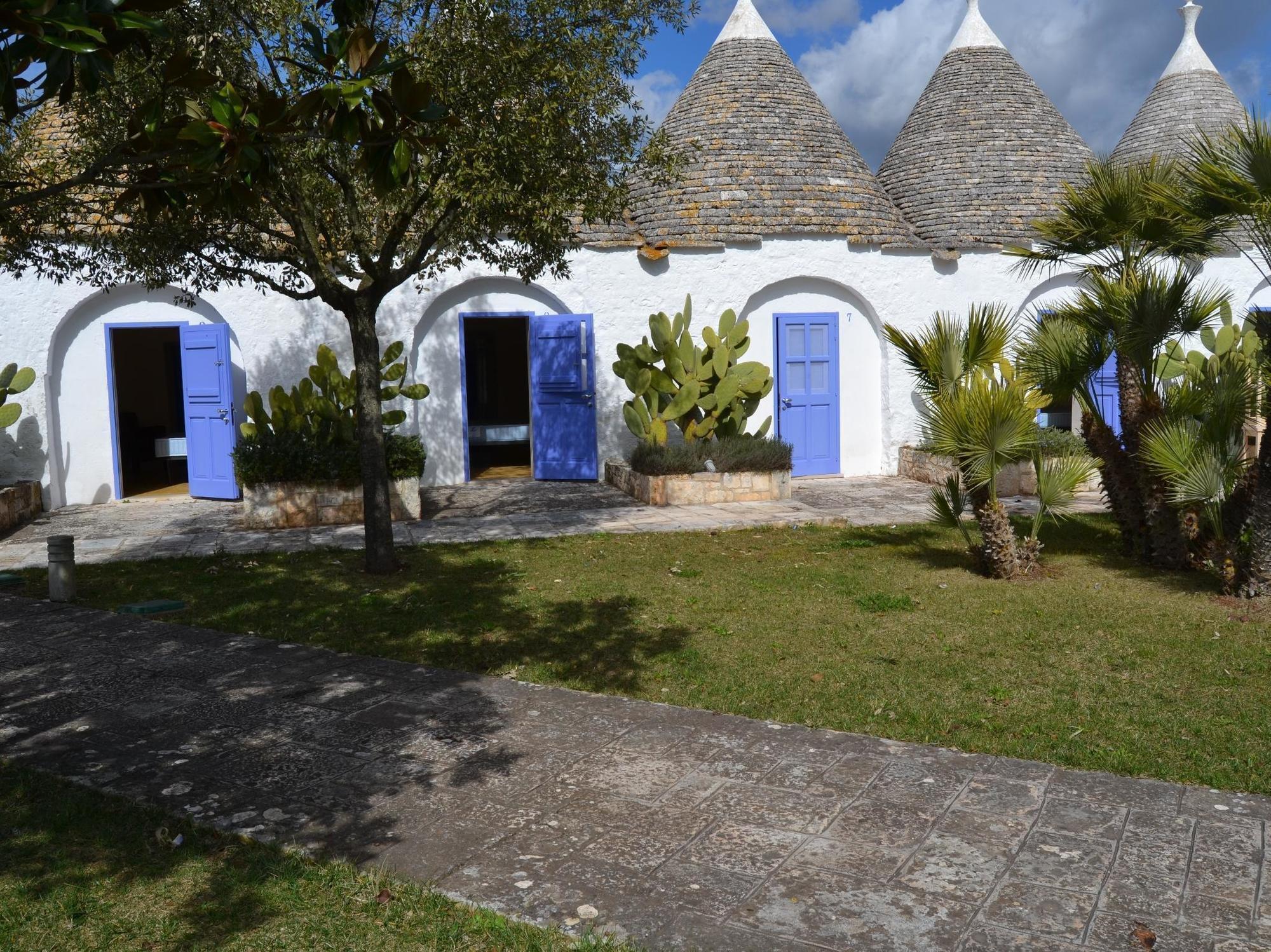 Relais Masseria Villa Cenci Чистернино Экстерьер фото